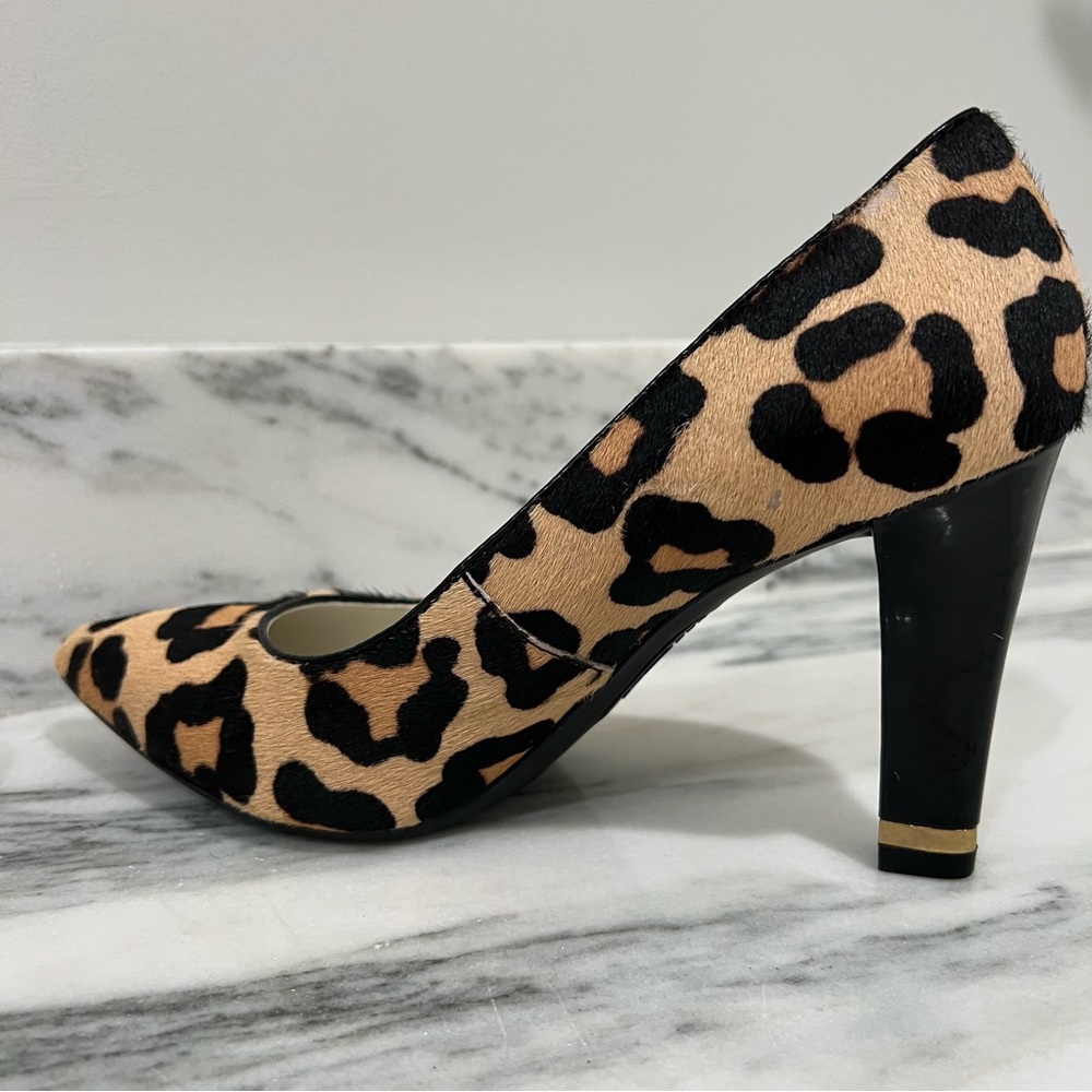 Anne Klein Leopard-Pattern Pointed Toe Pumps in B… - image 5